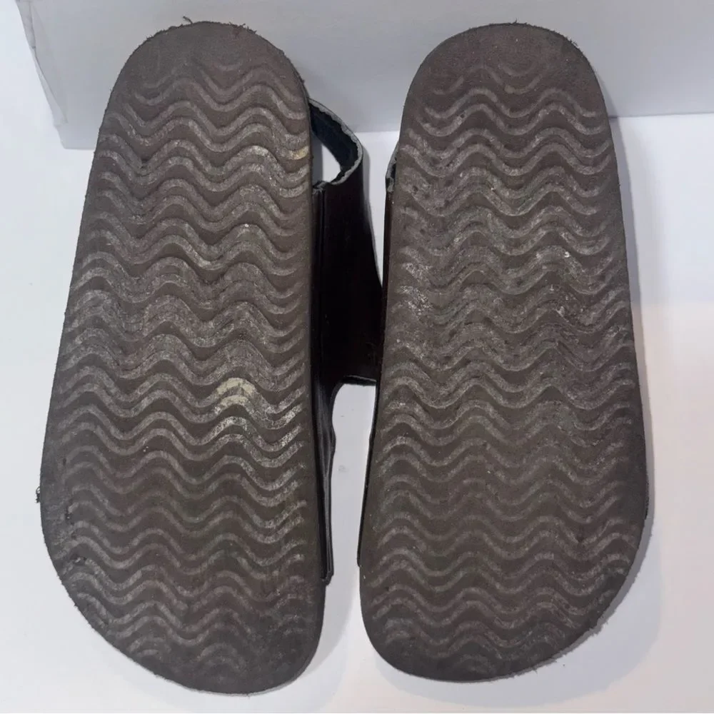 Toronto size 29 Classic Brown Kids Sandals with Buckle Straps
